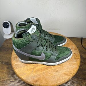 Nike Dunk Sky Hi Carbon Green Womens Size 10 Wedge Shes Sneakers 528899-302